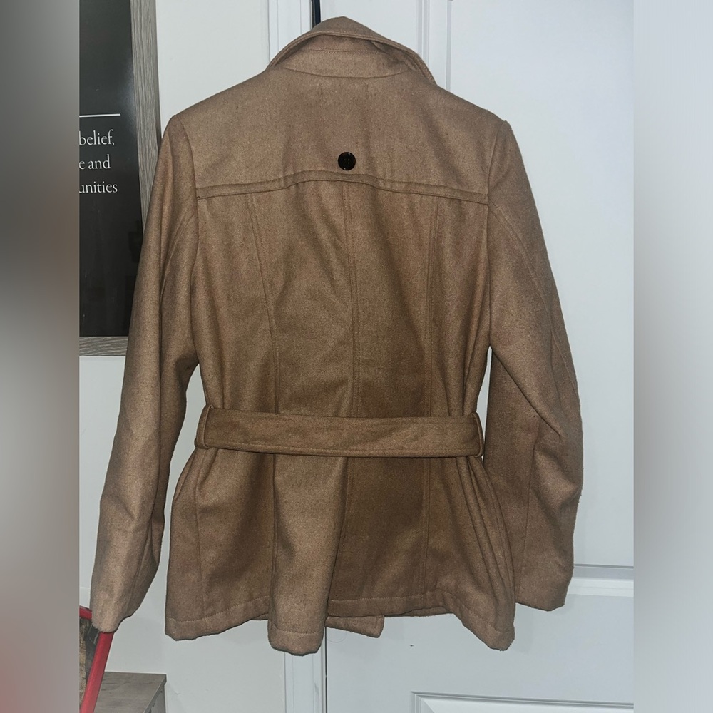 Camel 🐪 pea coat - Picture 5 of 9